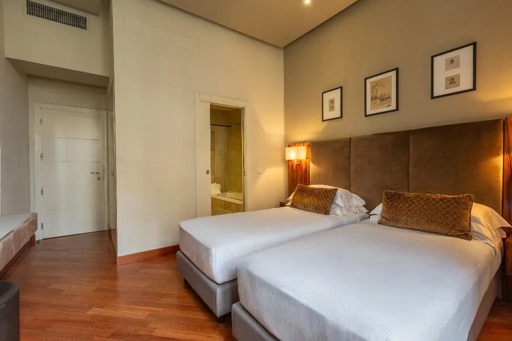 DOUBLE WITH TERRACE Room, Embassy, Florence