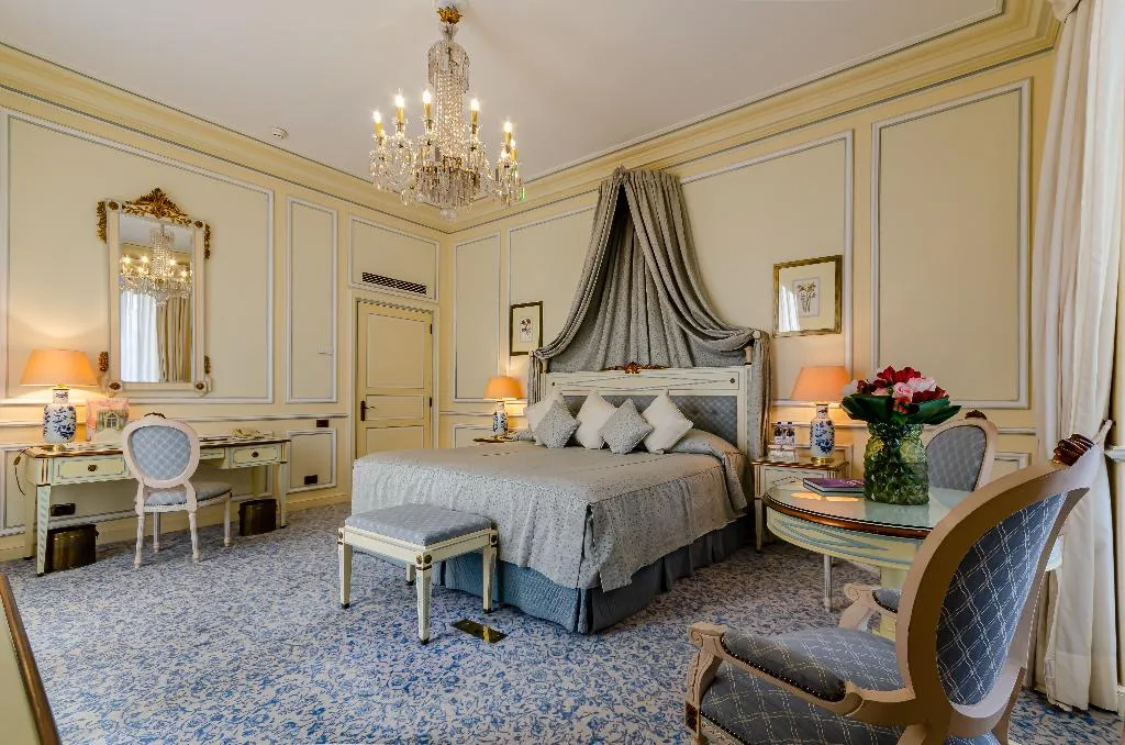 Double or Twin DELUXE Room, Olissippo Lapa Palace, Lisbon