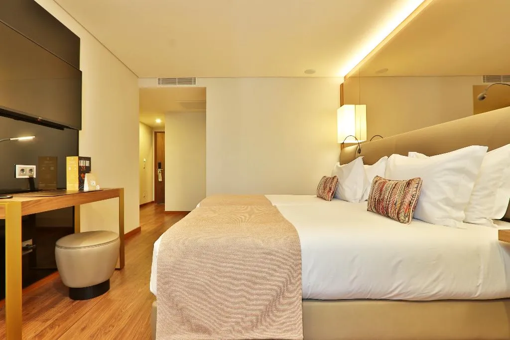TWIN SUPERIOR Room, Turim Iberia Hotel, Lisbon