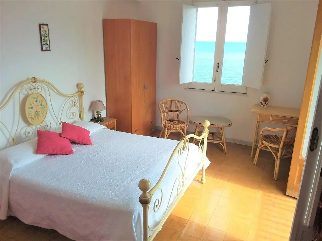 Room, Orpheus, Taormina