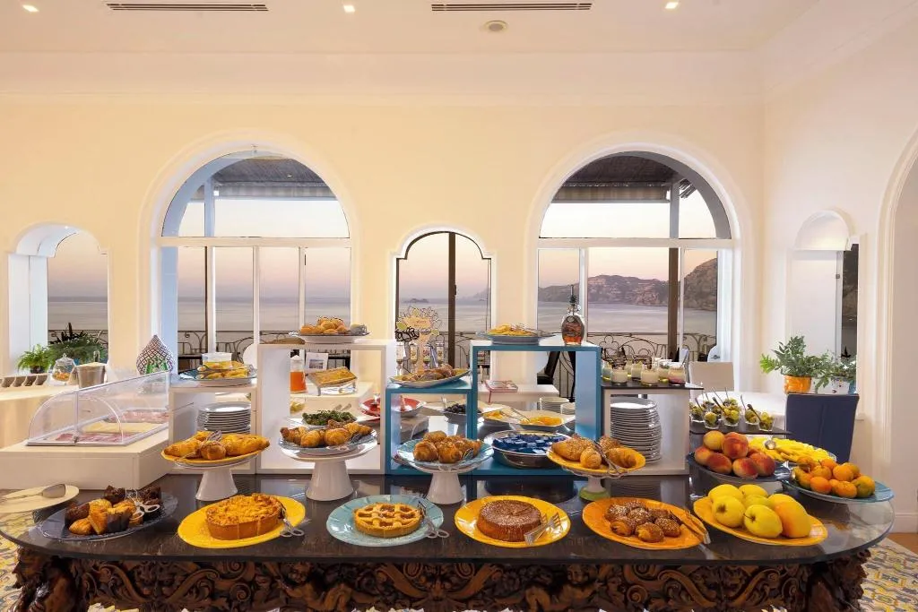 Restaurant, Tramonto D'oro, Naples