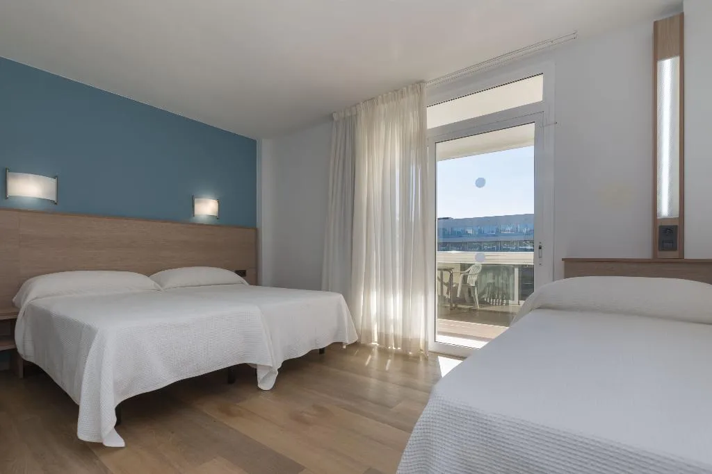 STUDIO CAPACITY 4 Room, Ponient Marinada by PortAventura World, Costa Dorada
