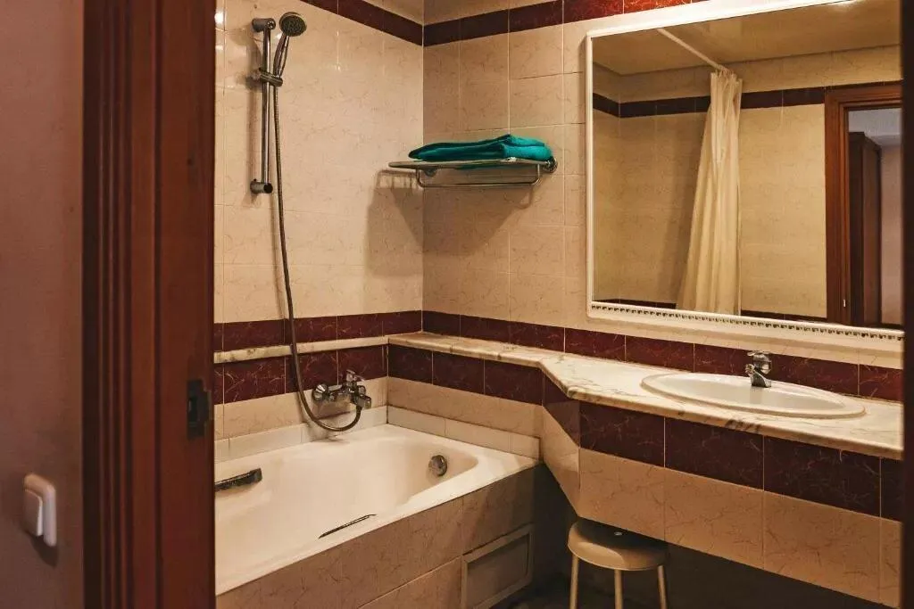 DOUBLE STANDARD Room, Marina Palace, Tunisia