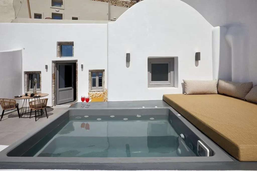 Room, Allure Breeze Suites, Santorini