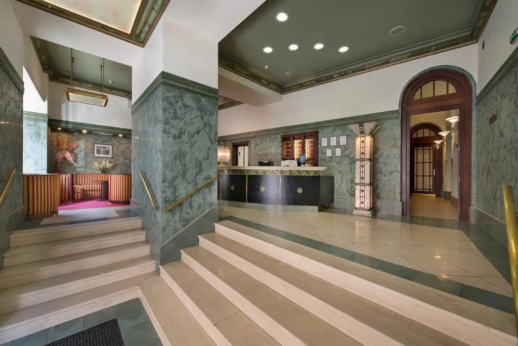 Lobby, EA Hotel Royal Esprit, Prague