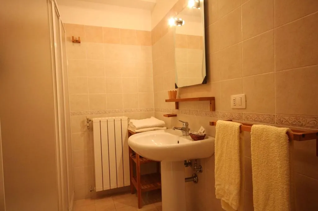 Room, Triskeles, Taormina