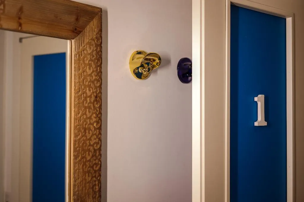 Room, Dimora Megaride, Naples