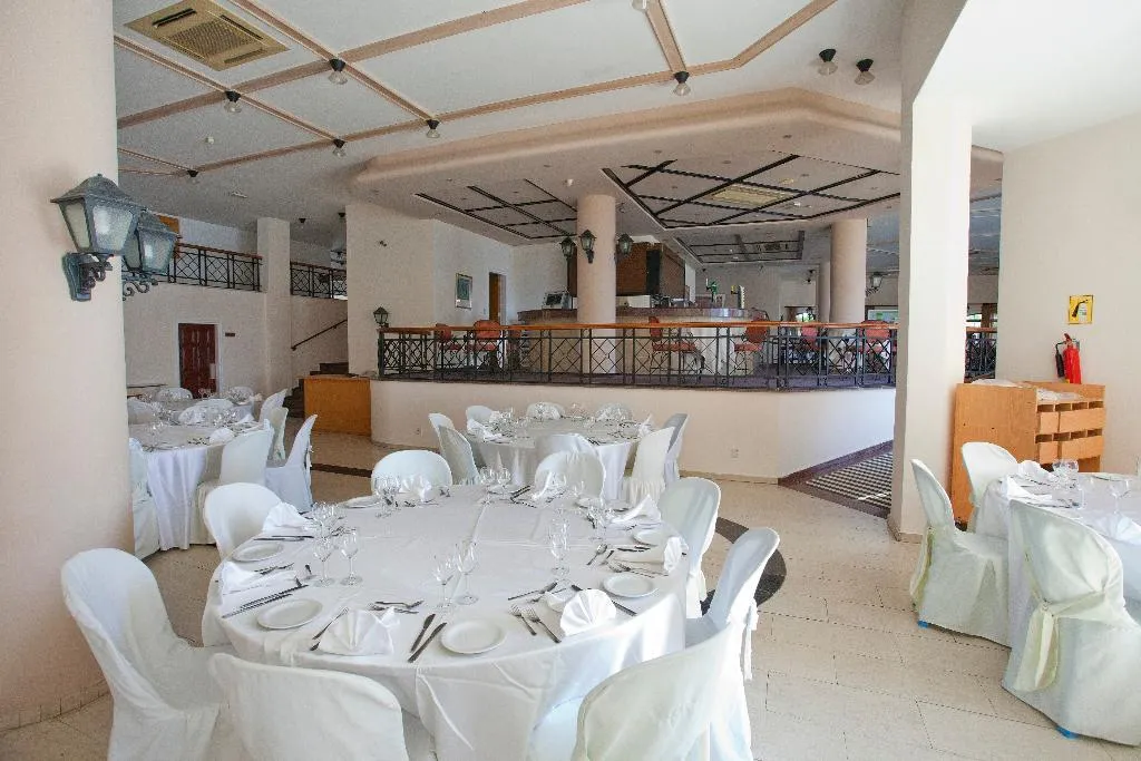 Restaurant, Episkopiana, Cyprus