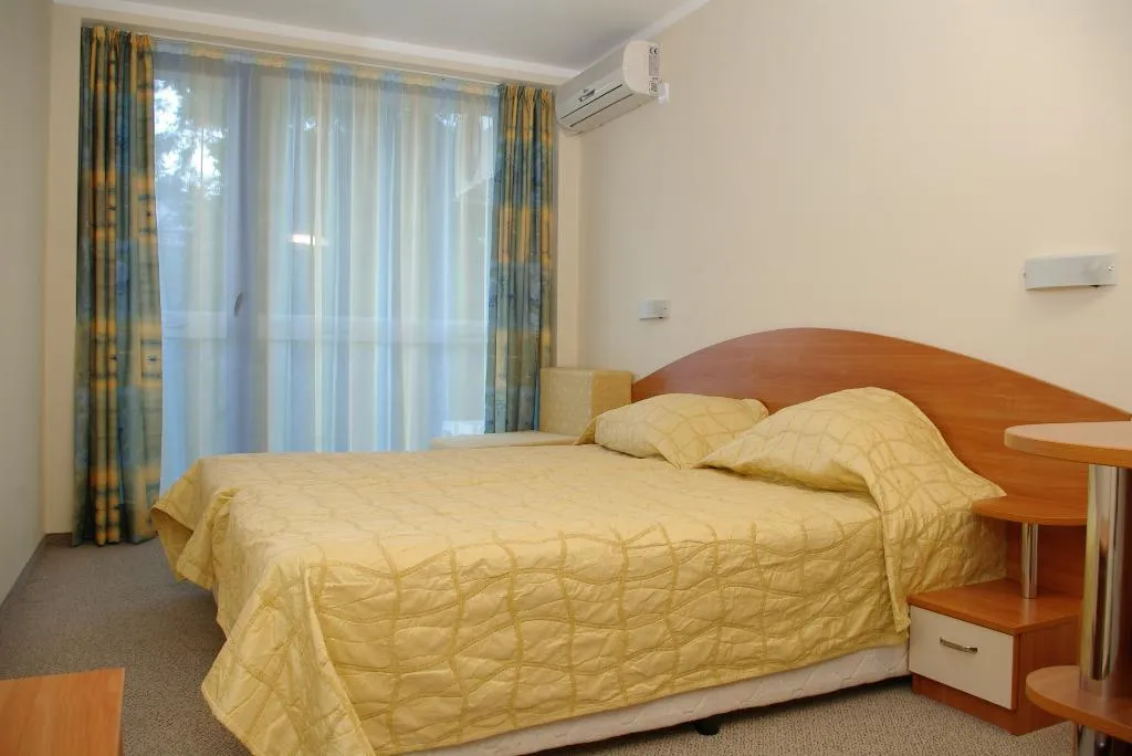 Room, Pliska, Bourgas