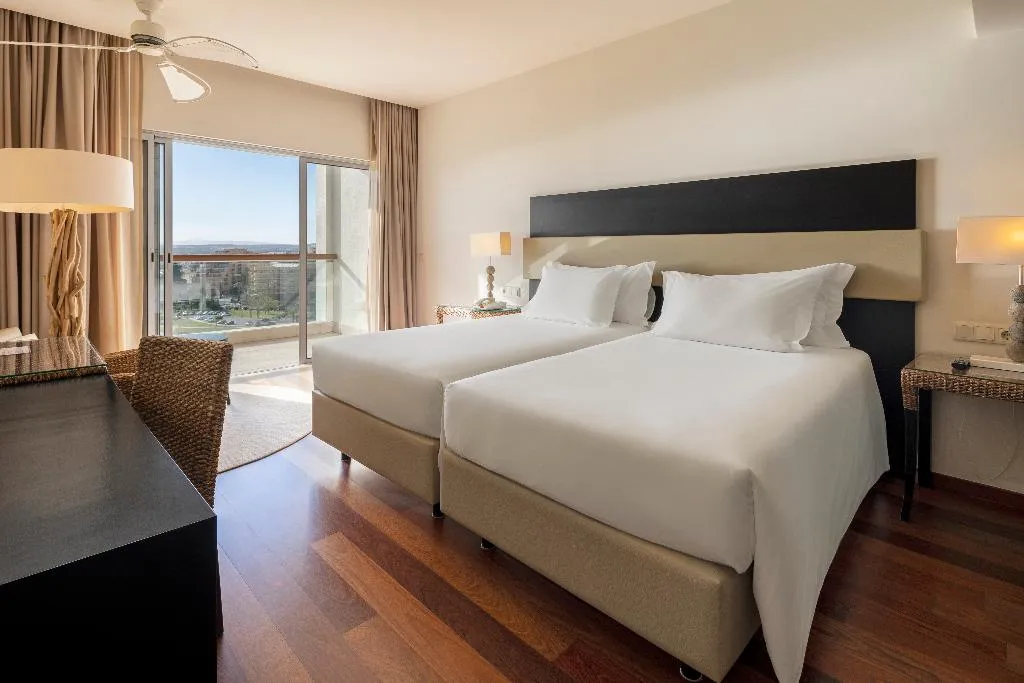 Double or Twin CLASSIC Room, Crowne Plaza Vilamoura Algarve, Algarve