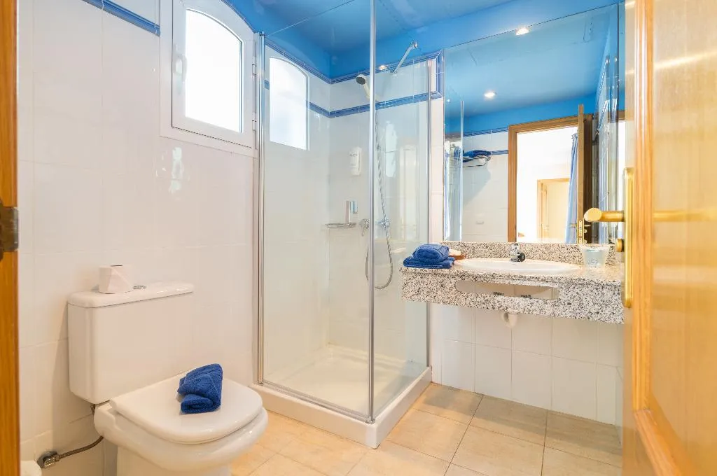 BUNGALOW SEA VIEW CAPACITY 3 Room, Apartamentos LIVVO Coloradamar, Lanzarote