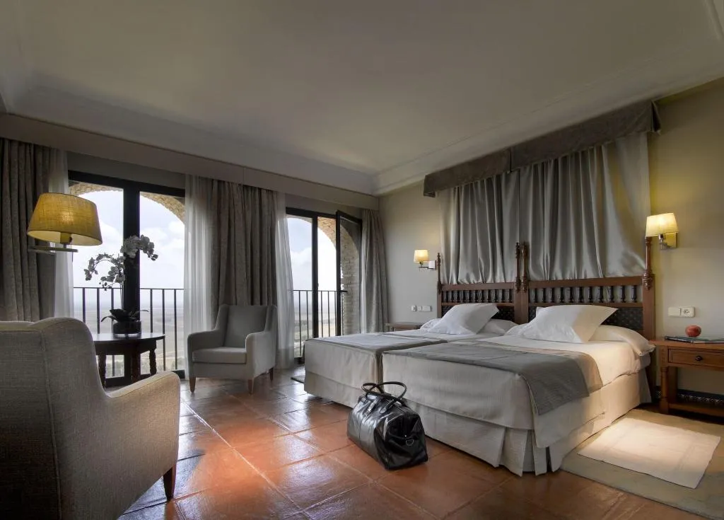 Room, Parador de Carmona, Seville