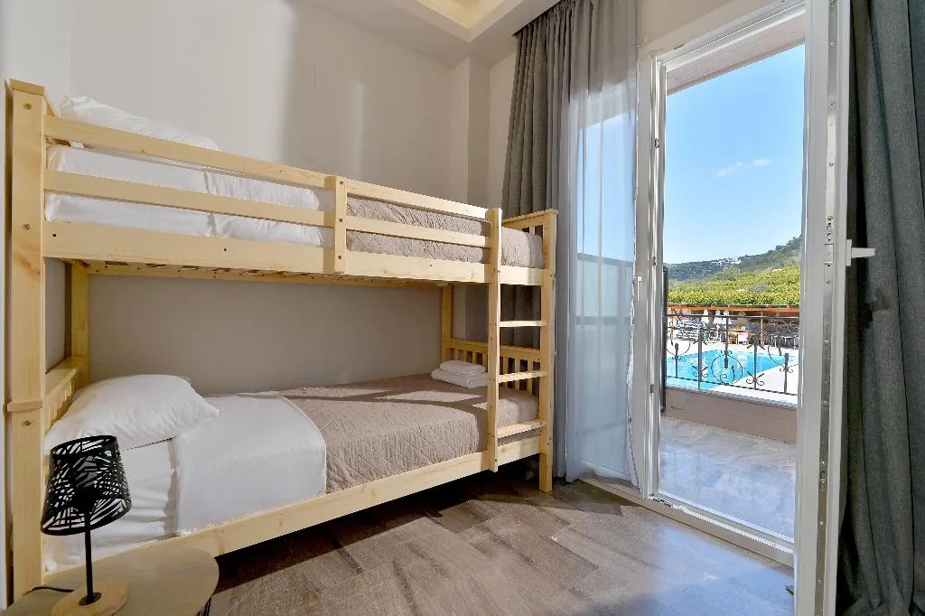 SUITE POOL VIEW TWO BEDROOMS Room, ID Holiday Living, Athens