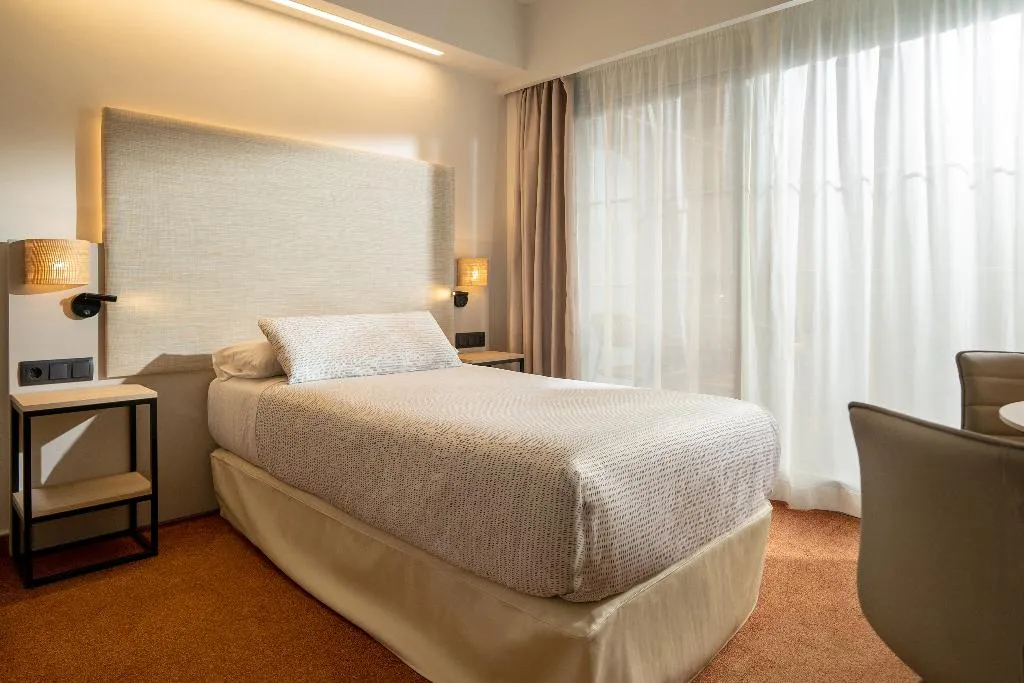 SINGLE STANDARD Room, INNSiDE Costablanca, Costa Blanca