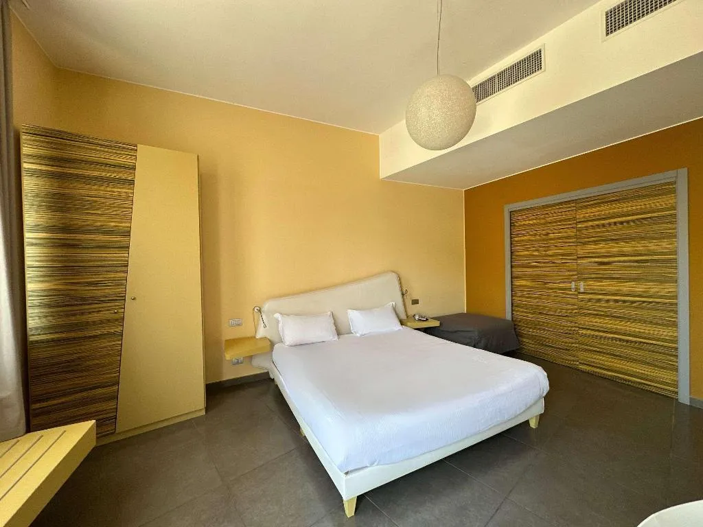 DOUBLE CLASSIC MOUNTAIN VIEW Room, Ibis Styles Catania Acireale, Catania