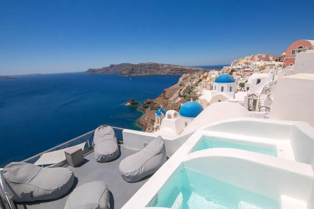 Sports and Entertainment, Theodora Suites - Adults Only, Santorini