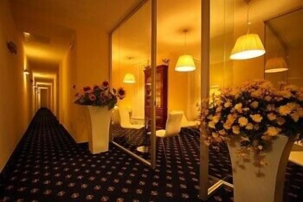 Lobby, My Hotel Milano, Milan