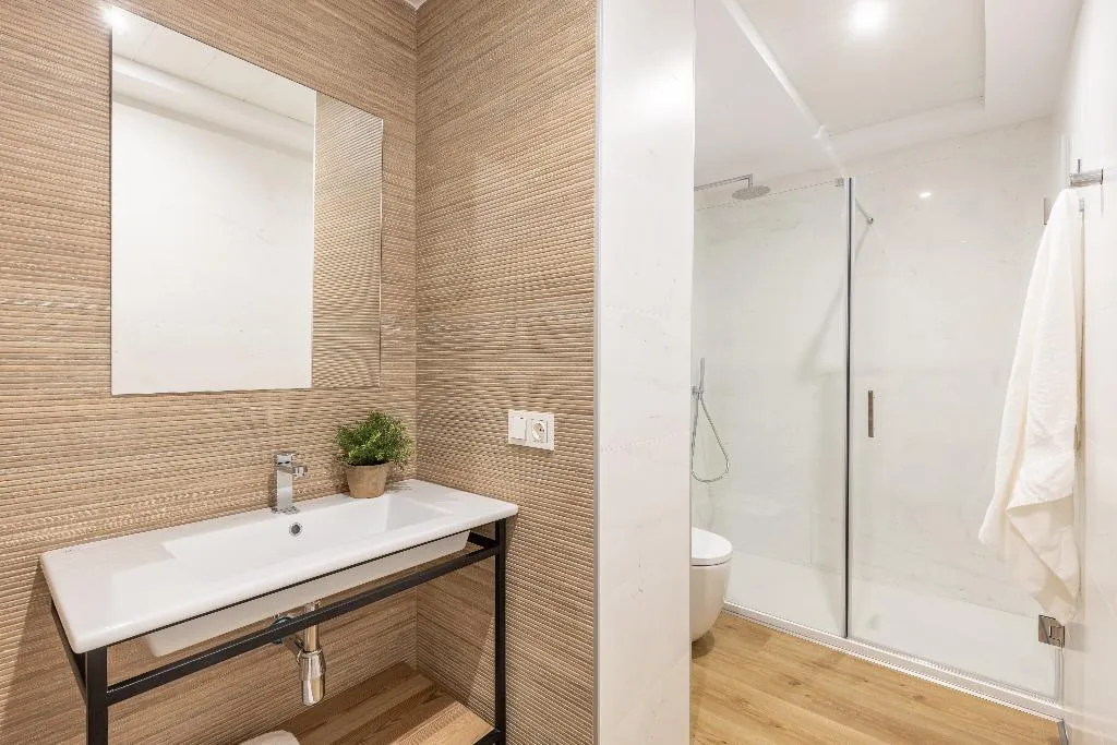 APARTMENT TWO BEDROOMS Room, Libere Ciudad Real, Madrid
