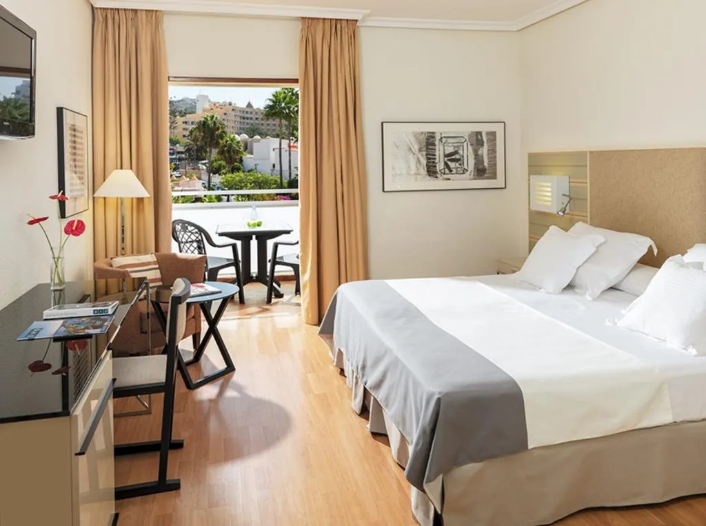 TWIN CAPACITY 3 Room, H10 Gran Tinerfe - Adults Only, Tenerife
