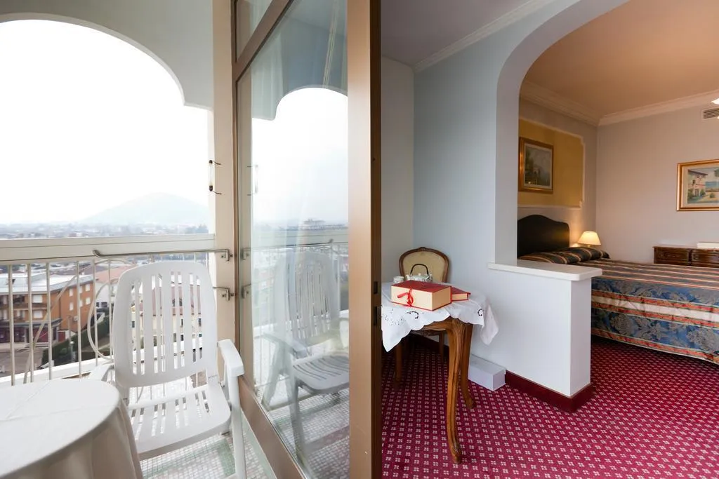 General view, Hotel La Residence & Idrokinesis, Venice