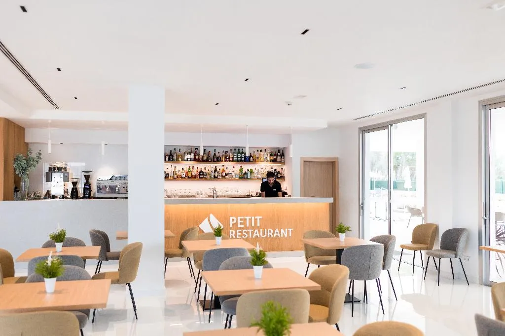 Bar, Petit Sagitario ( Only Adults ), Menorca
