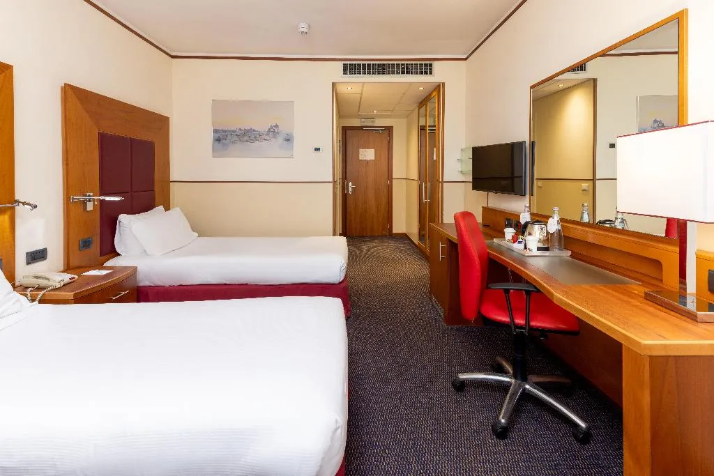 Room PREMIUM Room, Crowne Plaza Venice East Quarto D'altino, Venice