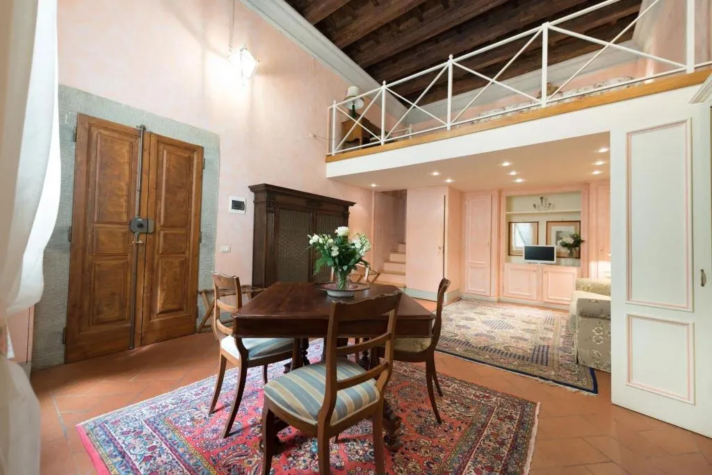 Room, Corte Dei Neri, Florence