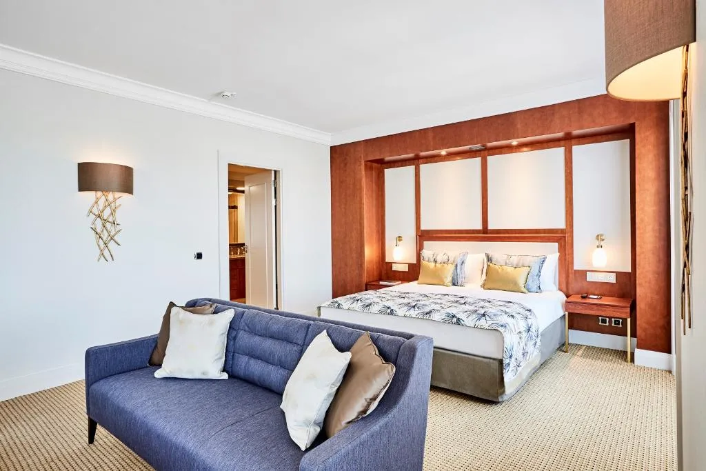JUNIOR SUITE EXECUTIVE Room, Hotel Okura Amsterdam, Amsterdam
