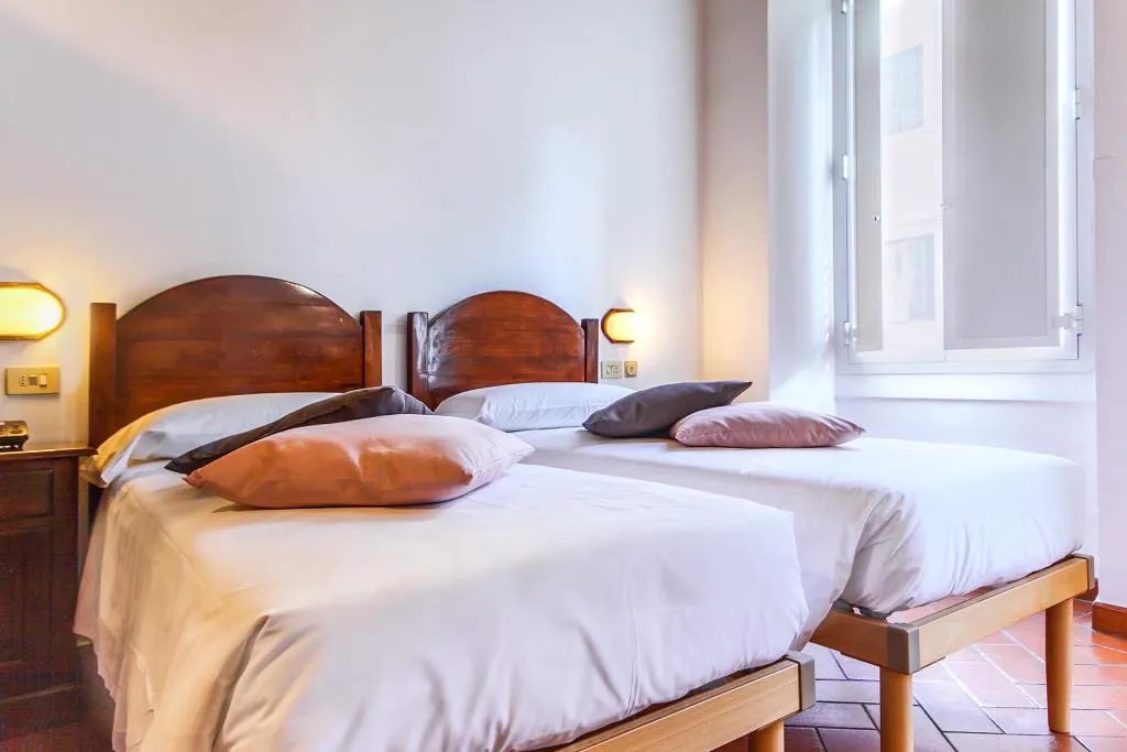 DOUBLE STANDARD Room, Costantini, Florence