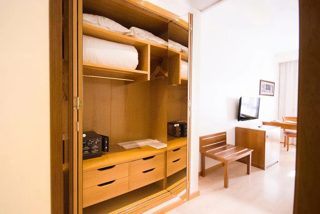 Room, Hotel Albufera, Valencia