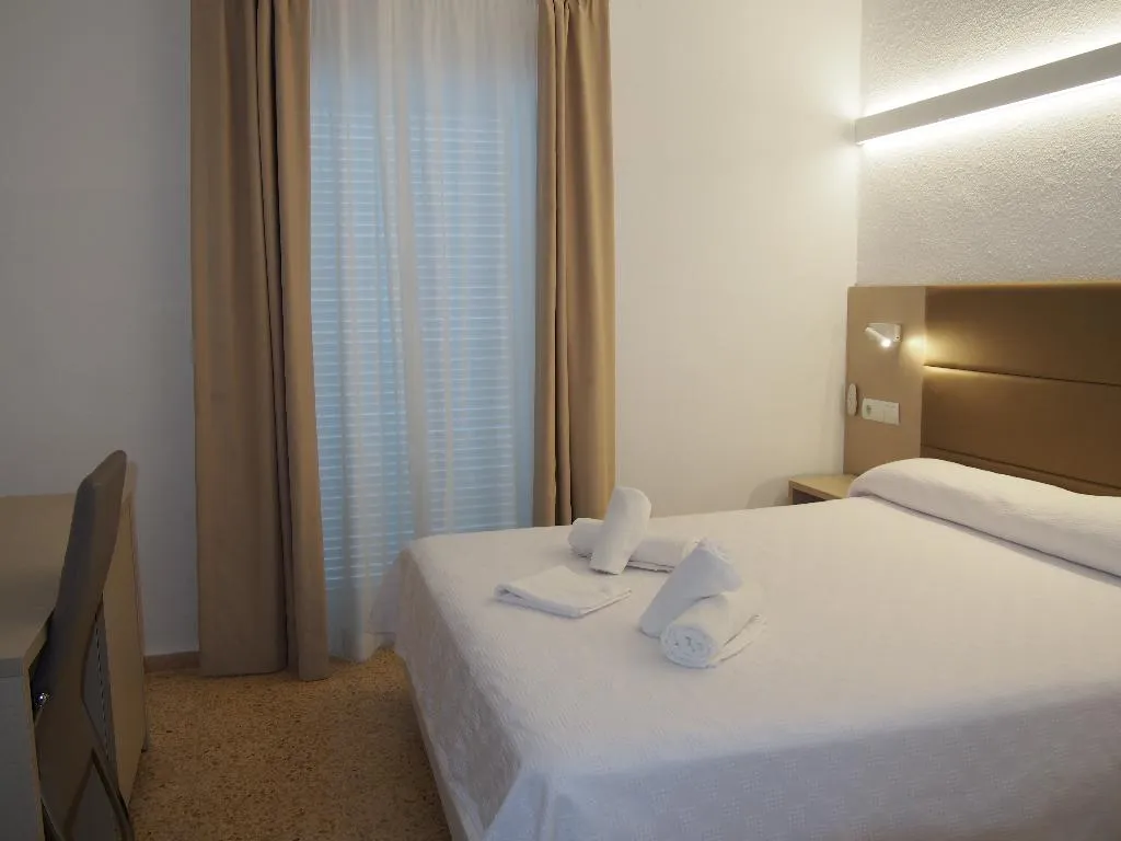 DOUBLE SINGLE USE STANDARD Room, Rocabella, Ibiza