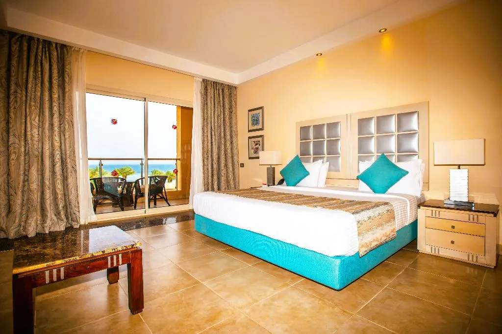 DOUBLE DELUXE SEA VIEW Room, Tropitel Sahl Hasheesh, Red Sea Riviera