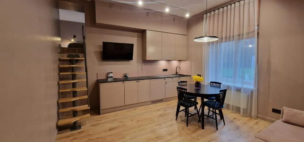 FAMILY ROOM DELUXE WITH AIR CONDITIONING Room, Aparthotel Amella, Riga