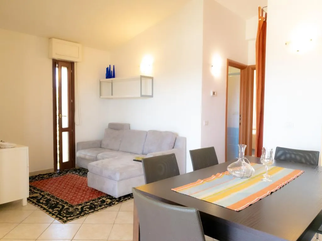 APARTMENT GARDEN VIEW Room, PMS CaseVacanze Olbia, Olbia