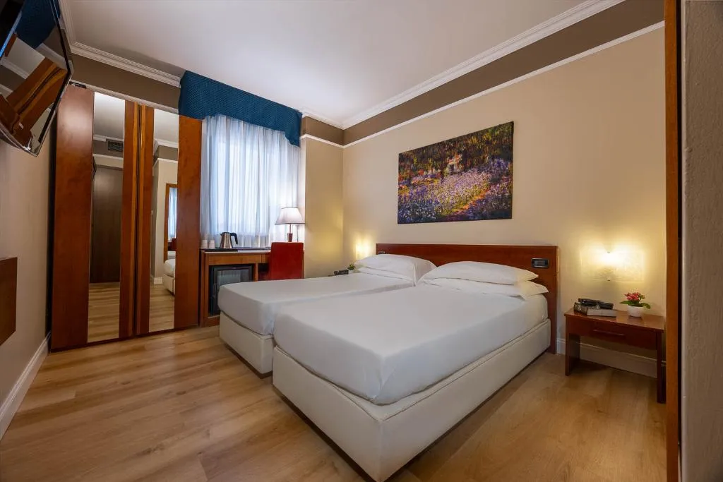 DOUBLE STANDARD Room, iH Hotels Padova Admiral, Venice