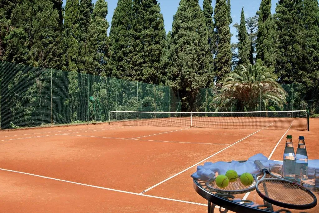 Sports and Entertainment, Villa Cortine Palace Hotel, Milan