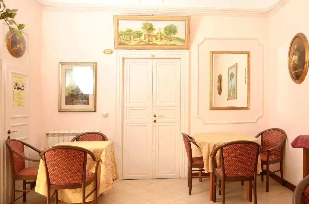 Lobby, L Antica Via, Catania