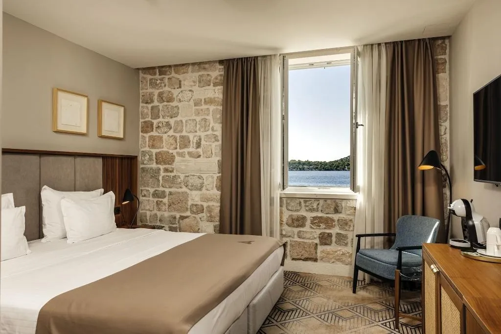 Room, Armerun Heritage Hotel & Residences, Split
