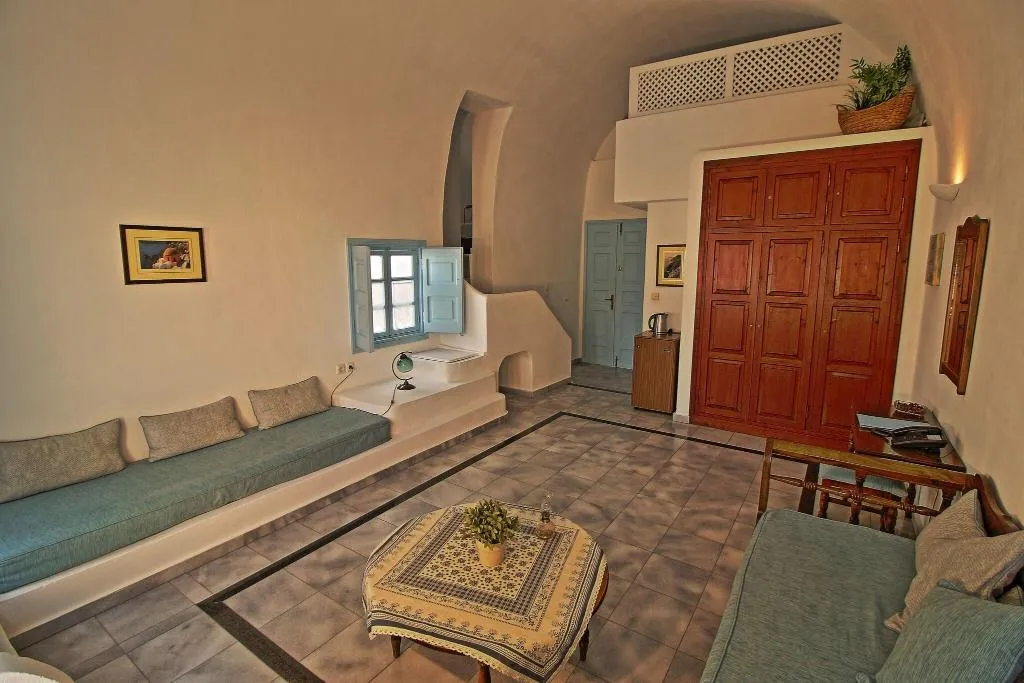 DOUBLE SUPERIOR Room, Aethrio Sunset Village, Santorini