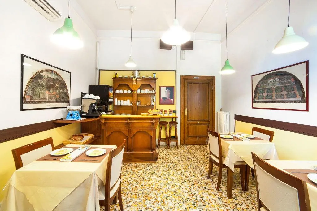 Lobby, Melody House, Florence