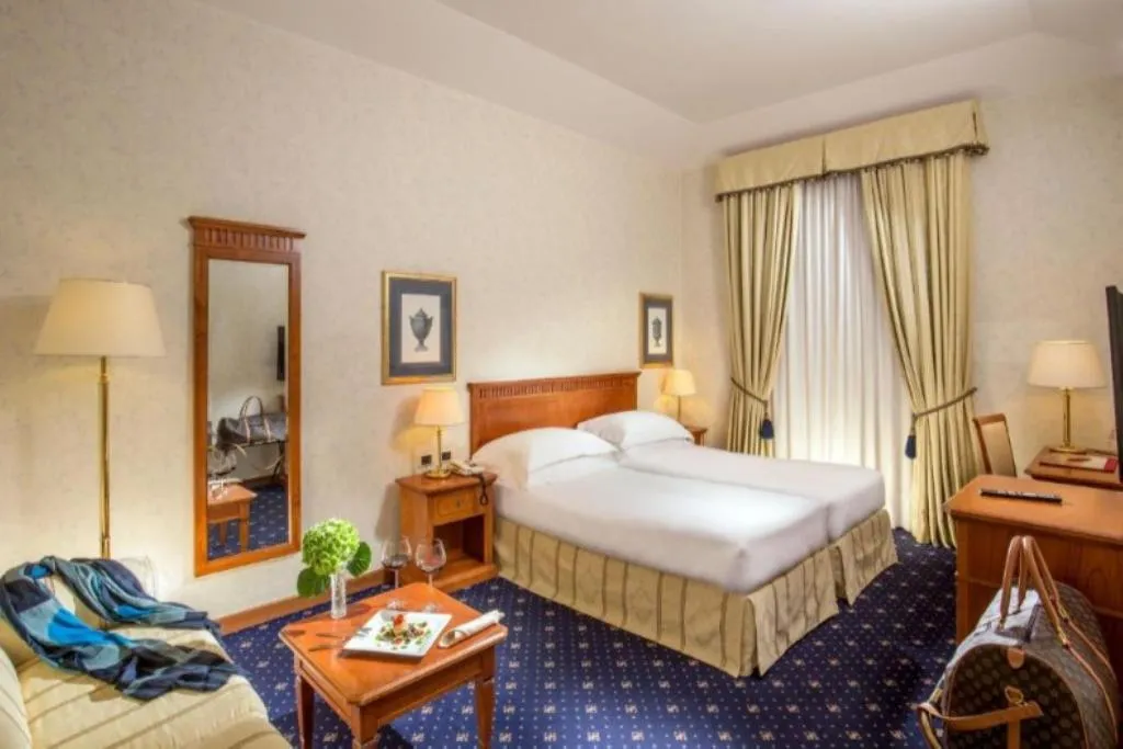 TWIN CLASSIC Room, UNA HOTELS Empire Roma, Rome
