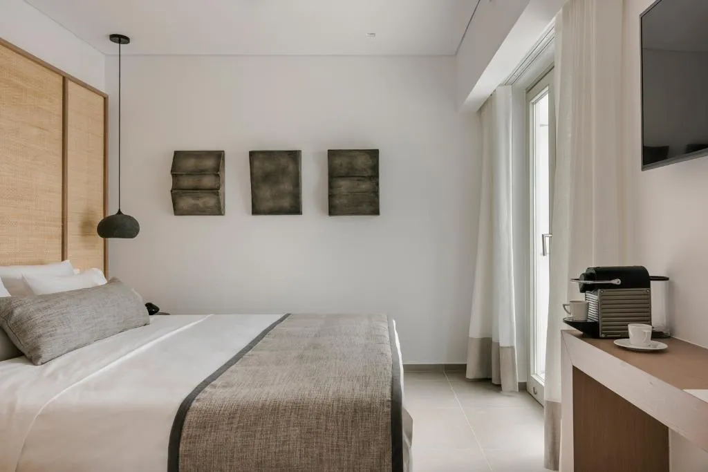 DOUBLE DELUXE WITH PRIVATE POOL Room, Grace Mykonos, Mykonos