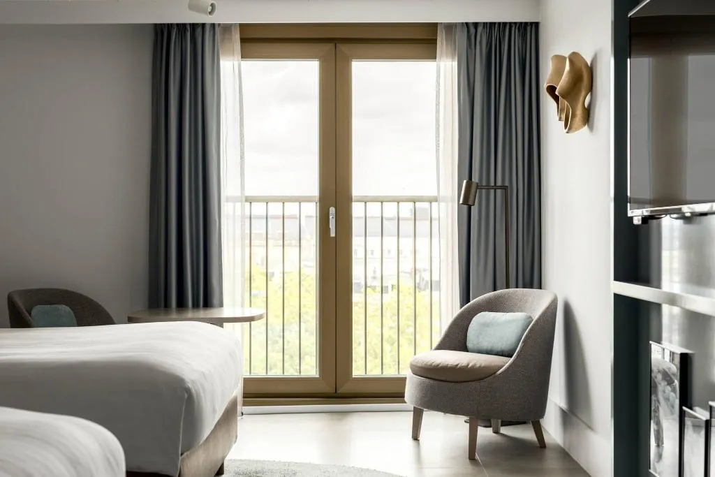 Room, Amsterdam Marriott Hotel, Amsterdam
