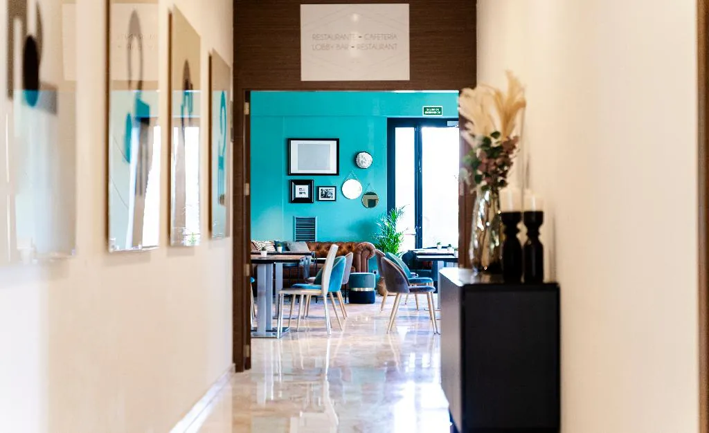 Restaurant, Azz Hotel Tactica, Valencia