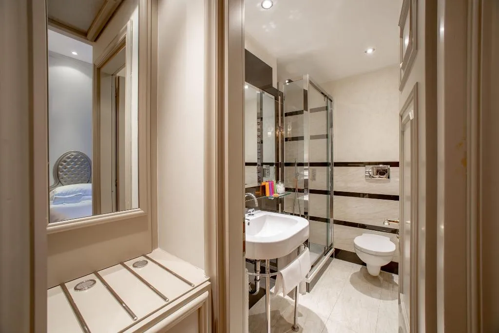 DOUBLE CLASSIC Room, Villa Flori, Milan
