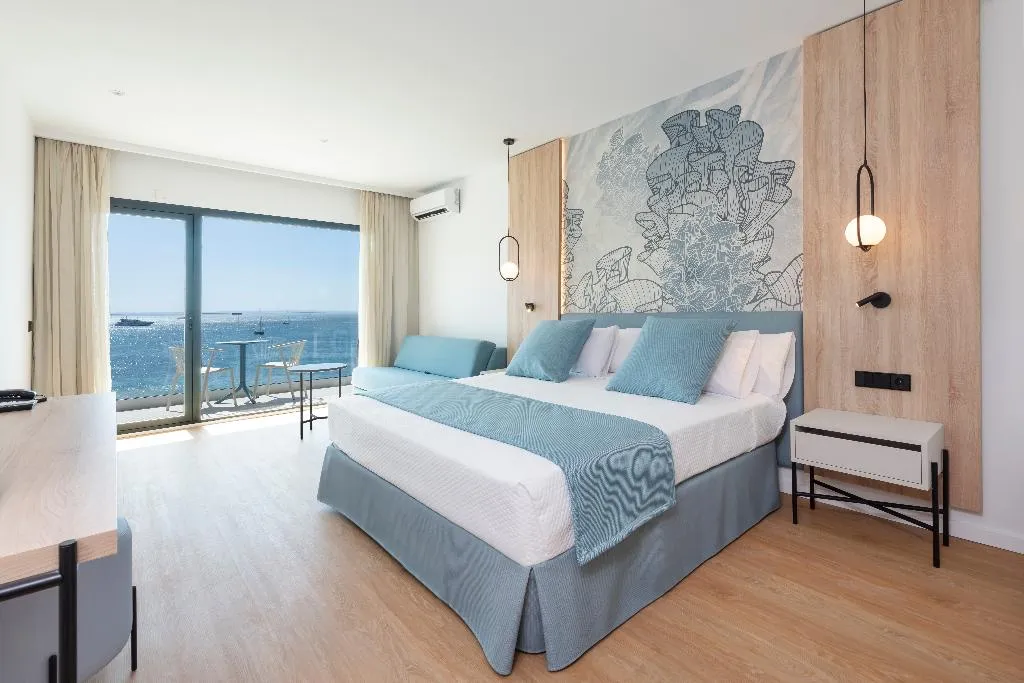 FAMILY ROOM SEA VIEW Room, Palia Tropico, Majorca