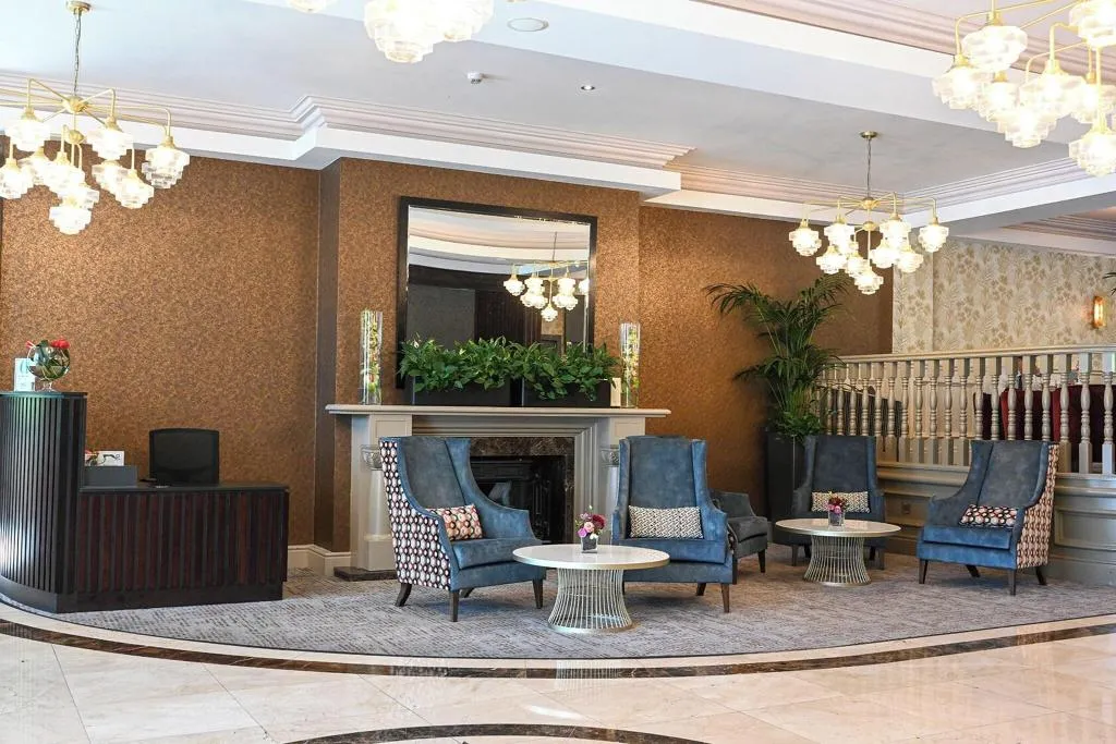 Lobby, Kingsley, Cork