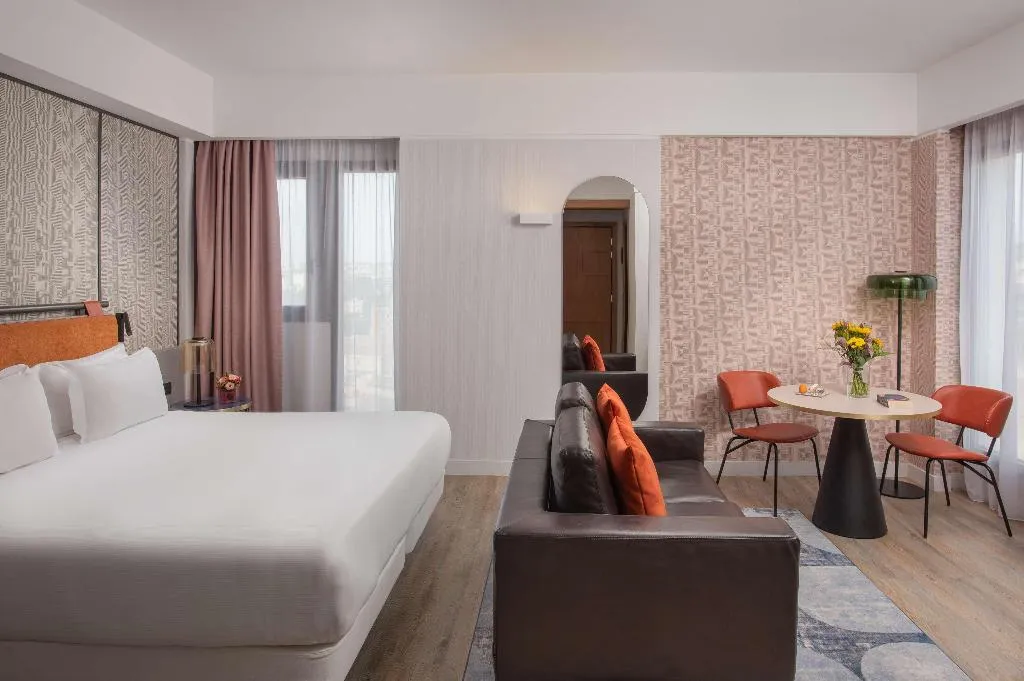 FAMILY ROOM CAPACITY 3 Room, NH Catania Centro, Catania