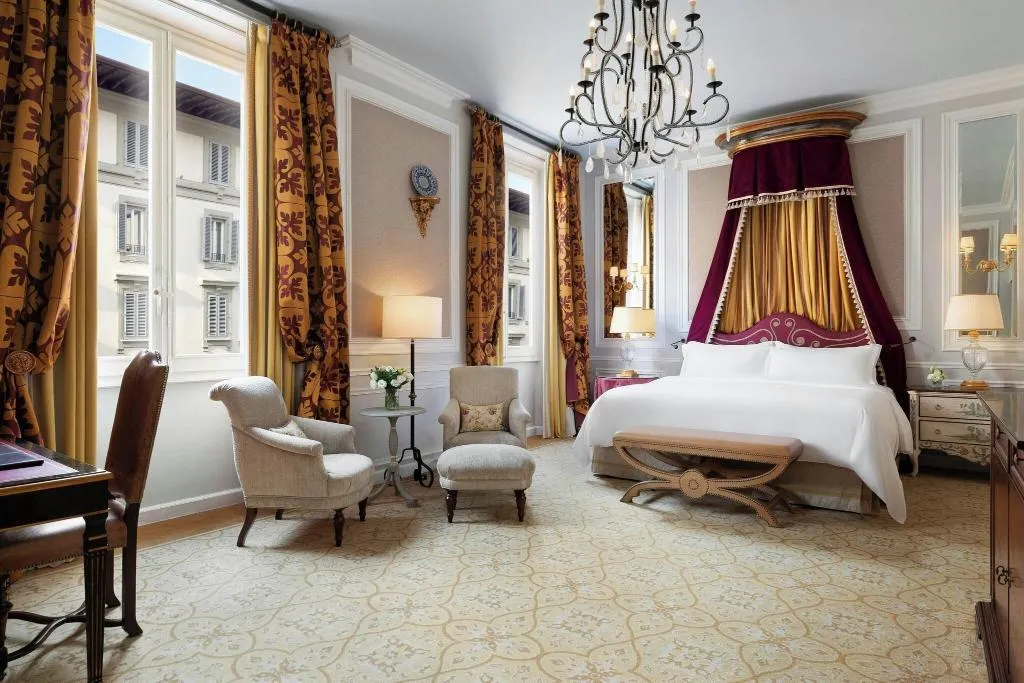 DOUBLE PREMIUM KING BED Room, St Regis Florence, Florence