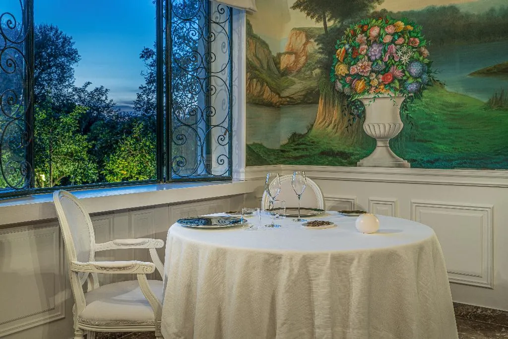 Restaurant, Majestic Palace, Naples